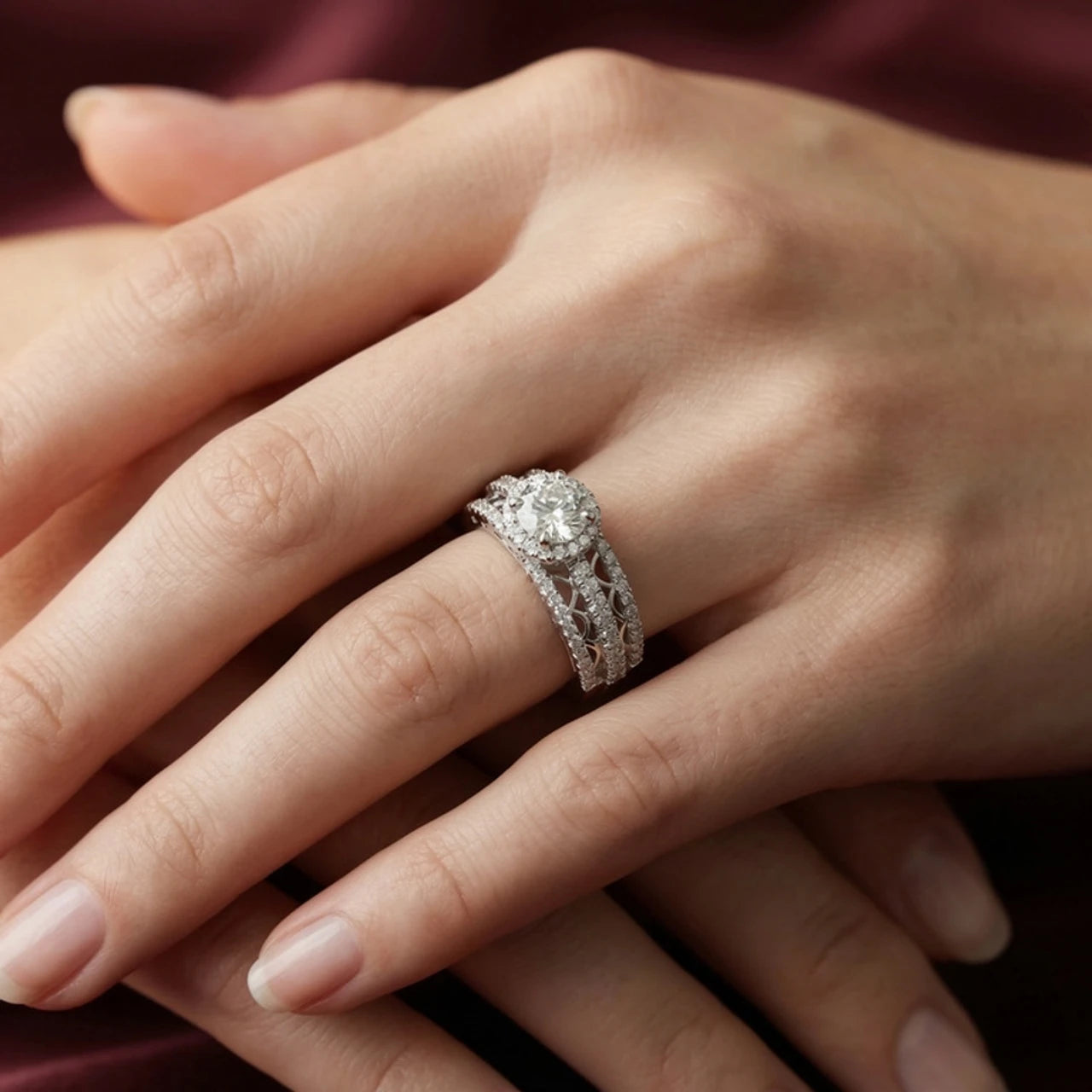 925 Sterling Silver Crowned Brilliance Halo Ring