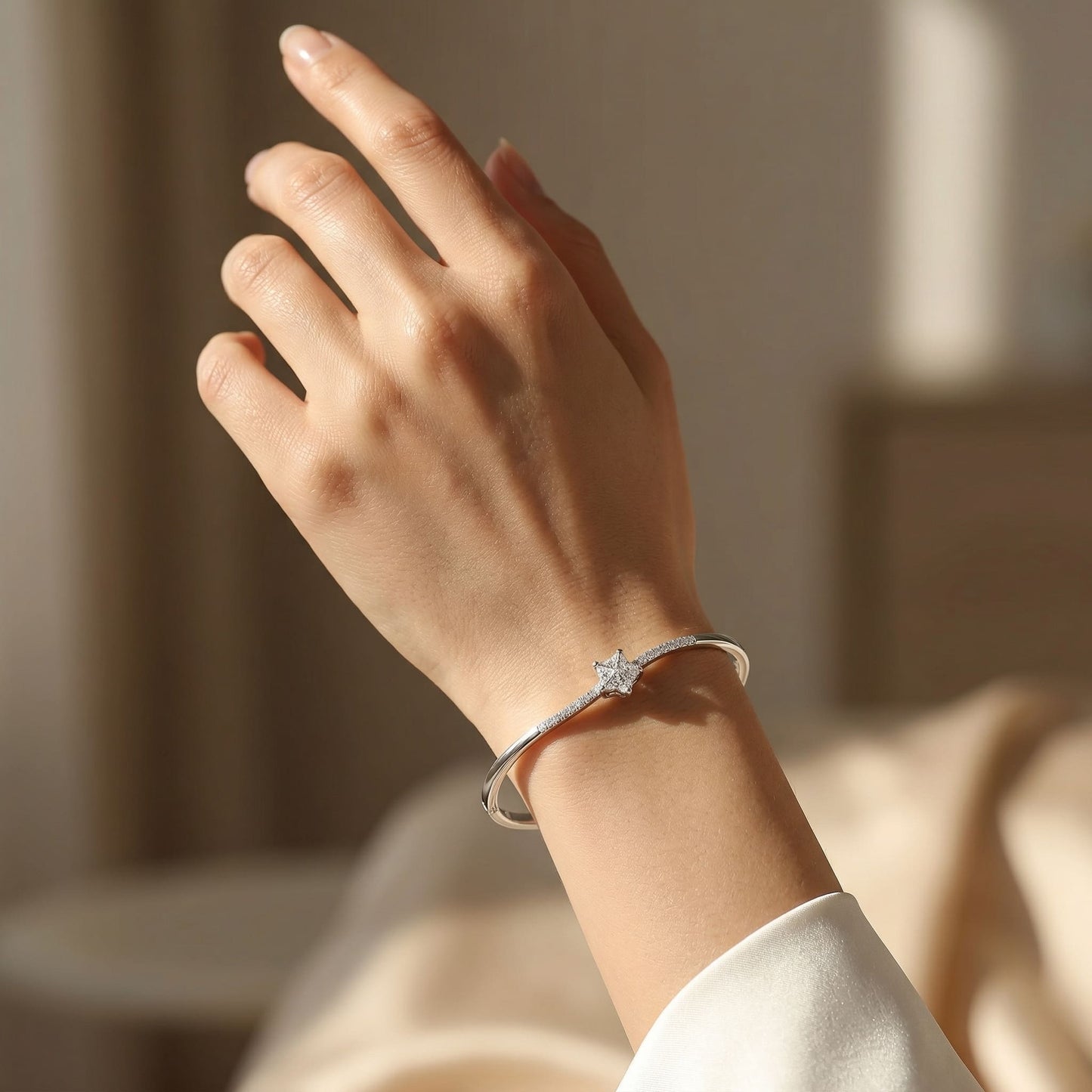 925 Sterling Silver Bracelet For women (11.5 gm)